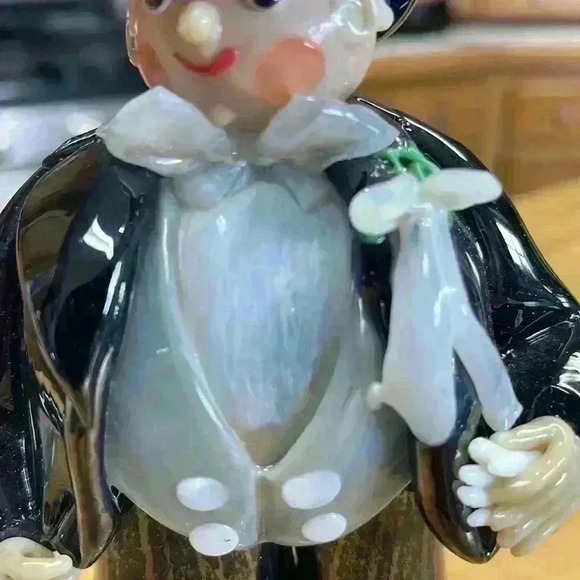 1950s Czechoslovakian blown glass groom. - Picture 7 of 7